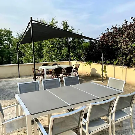 Maison Spacieuse Avec Grand Jardin Et Parking A 20 Min De Lyon Simandres Exterior foto